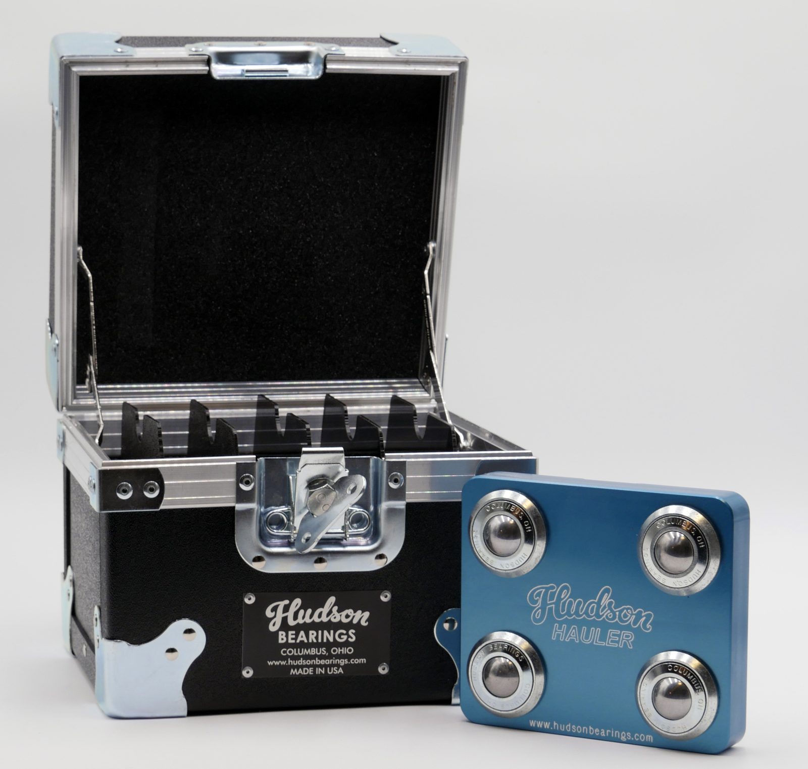 4-unit case with a Hudson Hauler